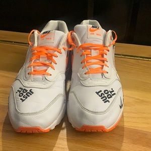 Nike Air Max “Just Do It”